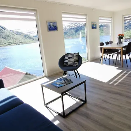 Apartman Waterfront Senja