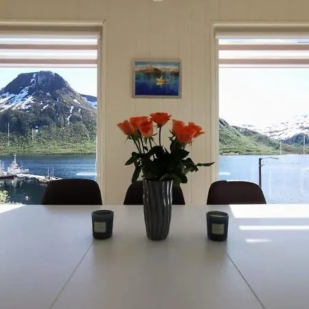 Waterfront Senja * Torsken