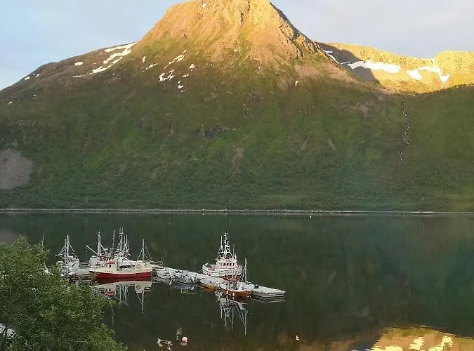 Waterfront Senja Appartement