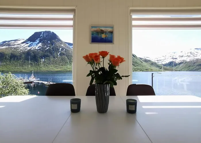 Waterfront Senja * Torsken